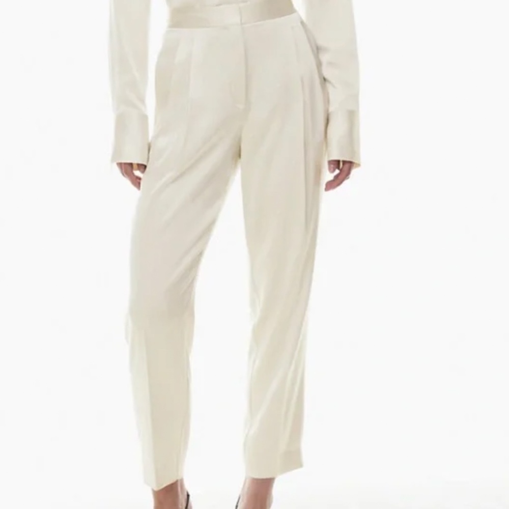 NWT Aritzia Vogue Pant